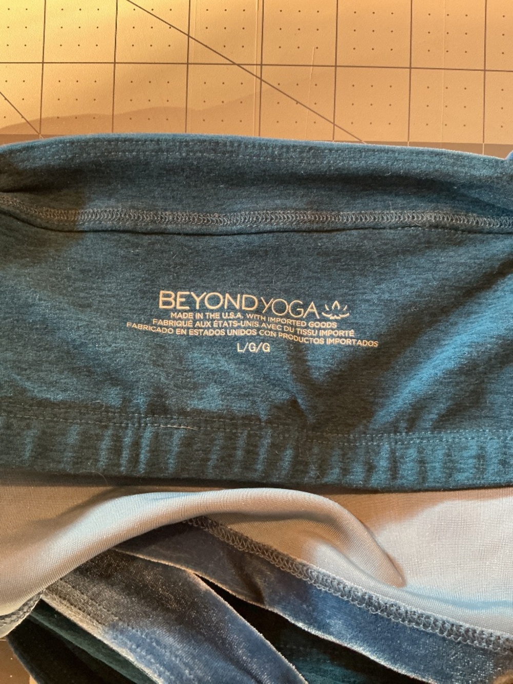 Beyond Yoga Blue Velvet Set - Picture 3 of 4